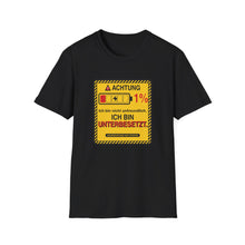 Ich bin nicht unfreundlich. Ich bin unterbesetzt. · Pflege T-Shirt
