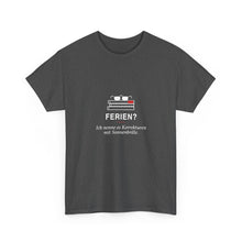 Ferien? Korrekturen mit Sonnenbrille · Lehrer T-Shirt